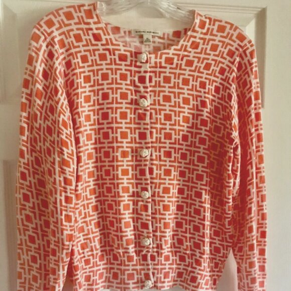 Banana Republic Sweaters - Banana Republic Burnt Orange/Cream Geometric Print Long Sleeve Cardigan